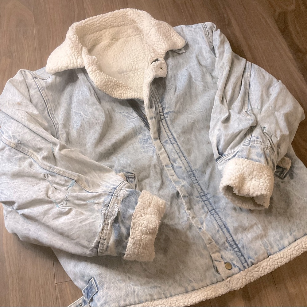 Vintage distressed oversized Sherpa lined denim jacket